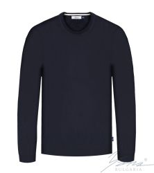 Men's thick wool round neck sweater  in dark blue