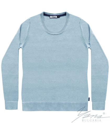 Women's crew neck sweater in light blue