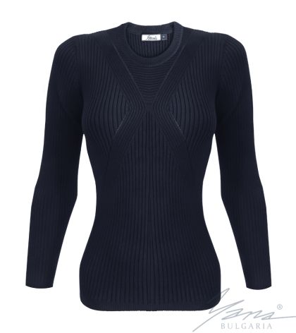 Dámsky sveter bije syna